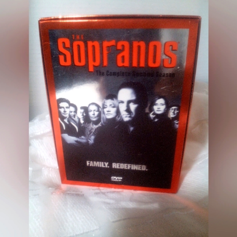 THE SOPRANOS FAMILY REFINED COMPLETE SECOND SEASON